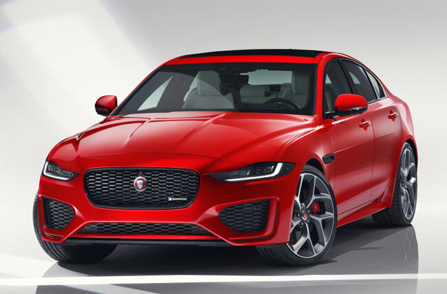 JAGUAR スポーツカー オレンジ これが市販車！？ ニュル最速の4ドアサルーンは600PS！ ジャガー